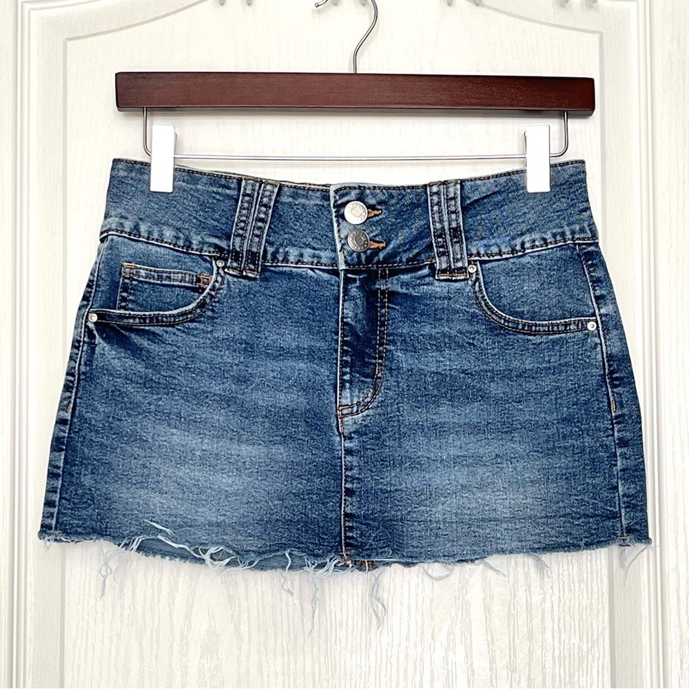 Refuge‎ Denim High Waisted Double Button Mini Skirt XS Stretchy Y2K Streetwear